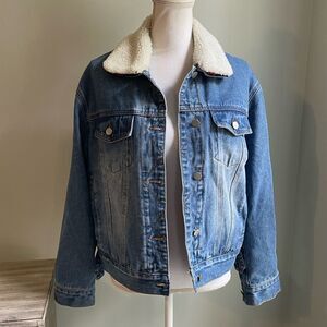 Veveret Denim Jacket